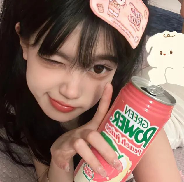 驼背人与舞女 封面